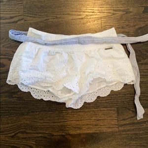White lace shorts